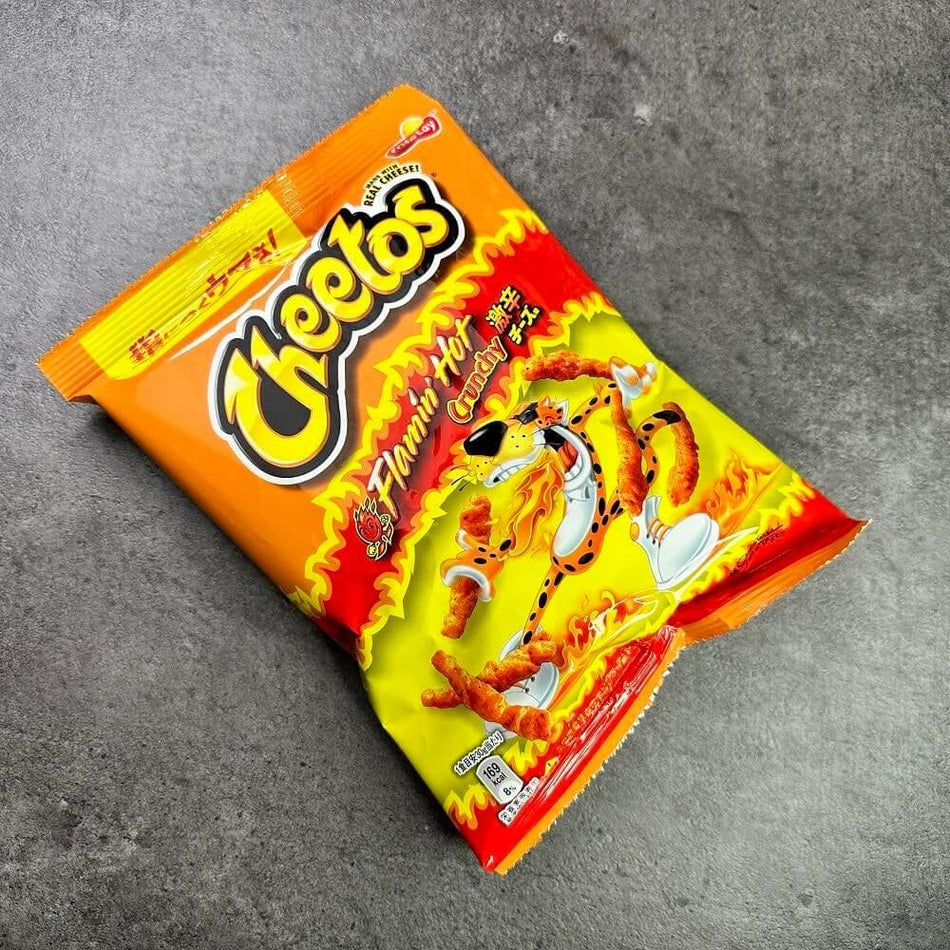 Cheetos Flamin' Hot Crunchy Chips uit Japan - FragFuel