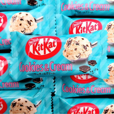 KitKat Mini Cookies & Cream - FragFuel